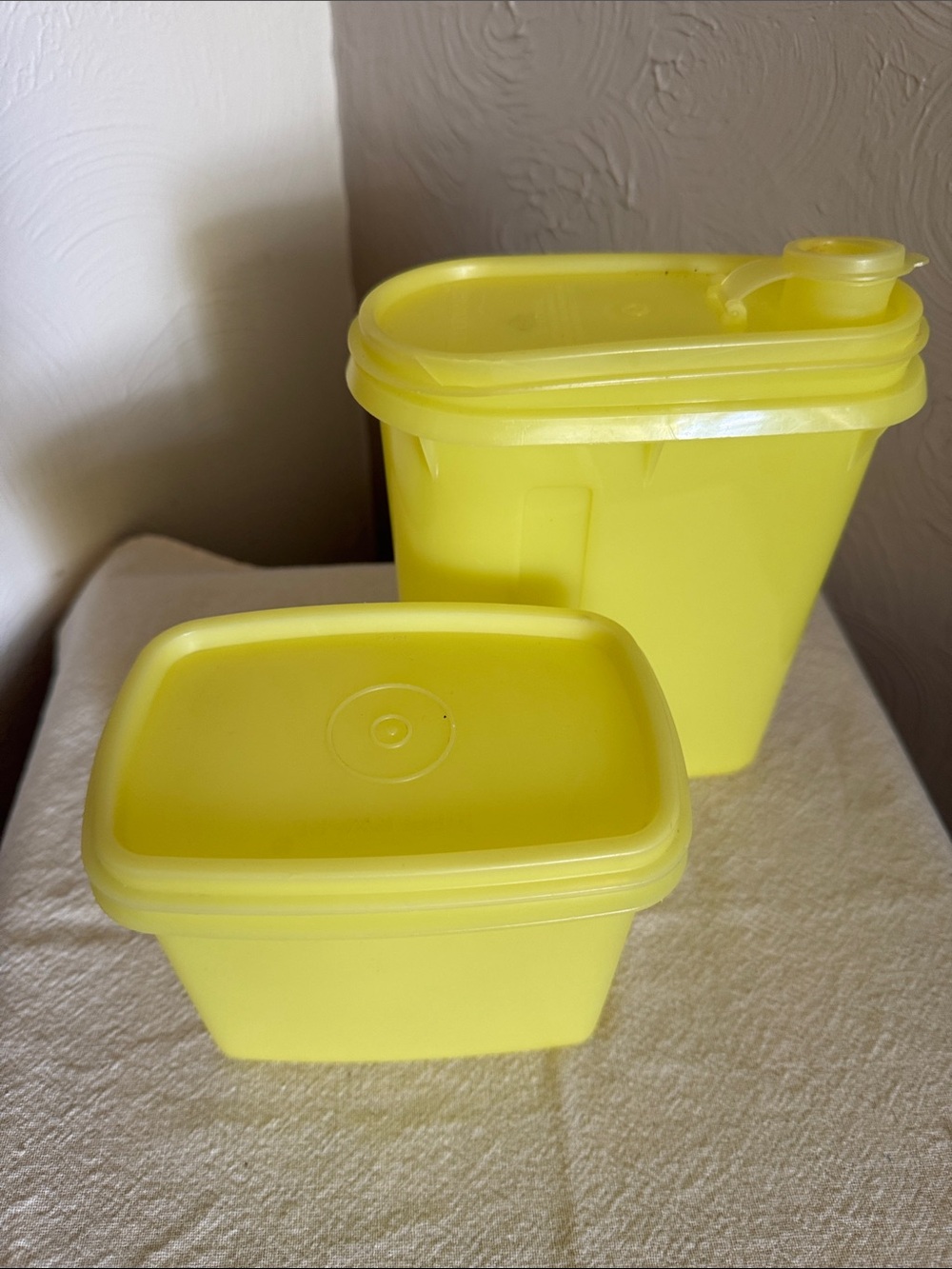 Tupperware Yellow Food Storage Containers Set